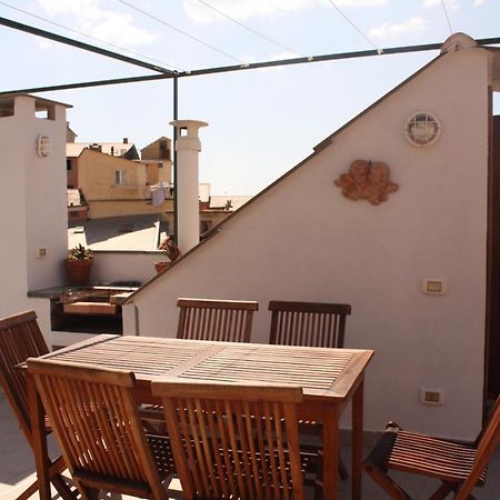 La Terrazza Διαμέρισμα Βερνάτσα Εξωτερικό φωτογραφία